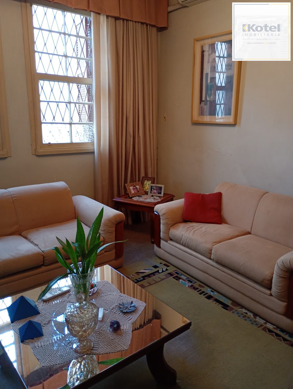 Casa 3 quartos à venda, 253m², Azenha - Porto Alegre