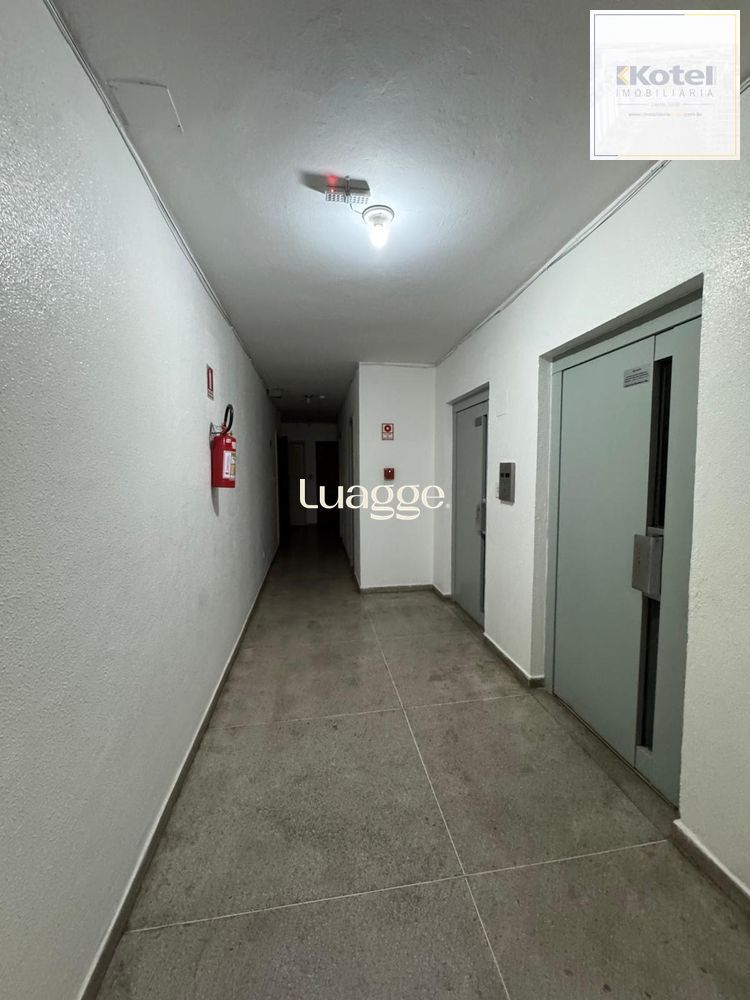 Apartamento 2 Dorm na Campos Velho