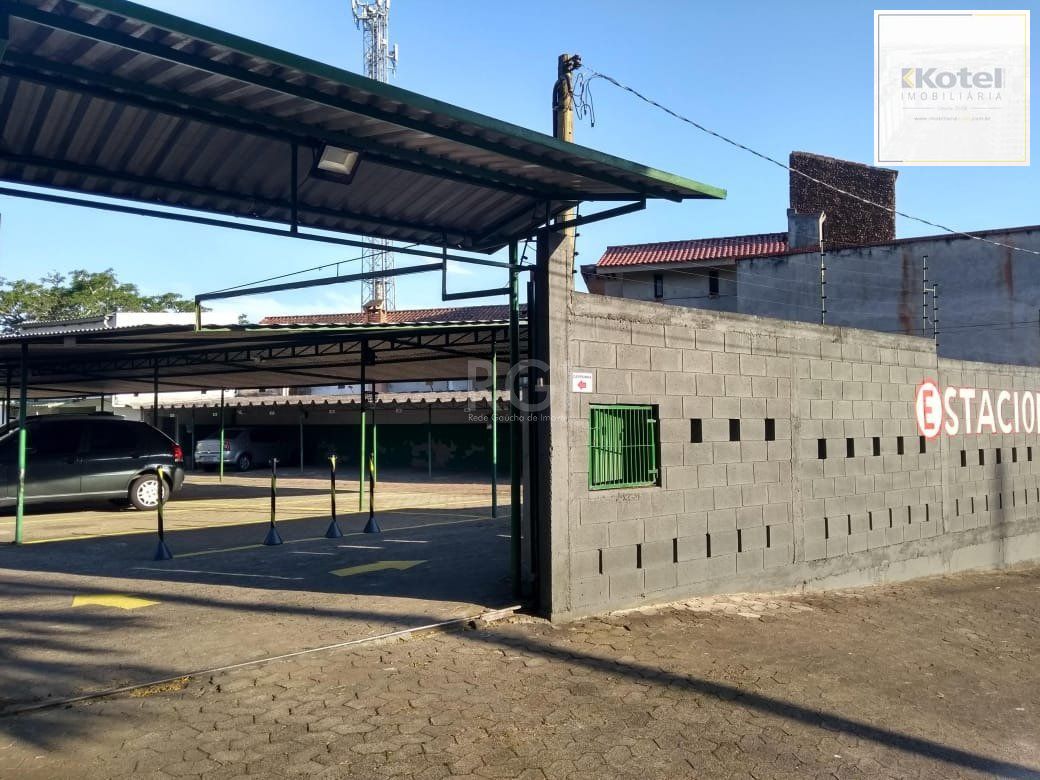 Terreno com 2 lotes individualizados com 32X31,5, com 992m² próximo à Cristiano Fischer