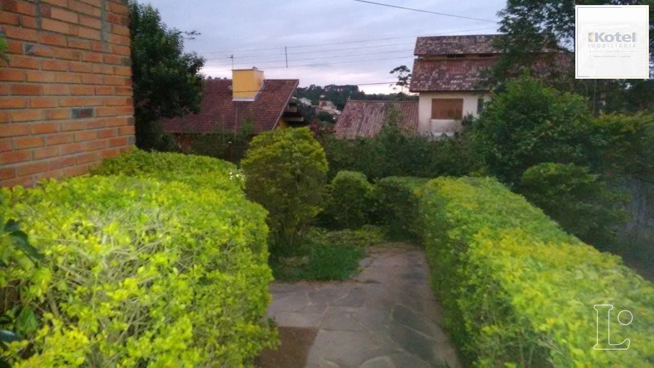 Casa para Venda - 250m², 3 dormitórios, sendo 1 suites, 4 vagas - Taruma