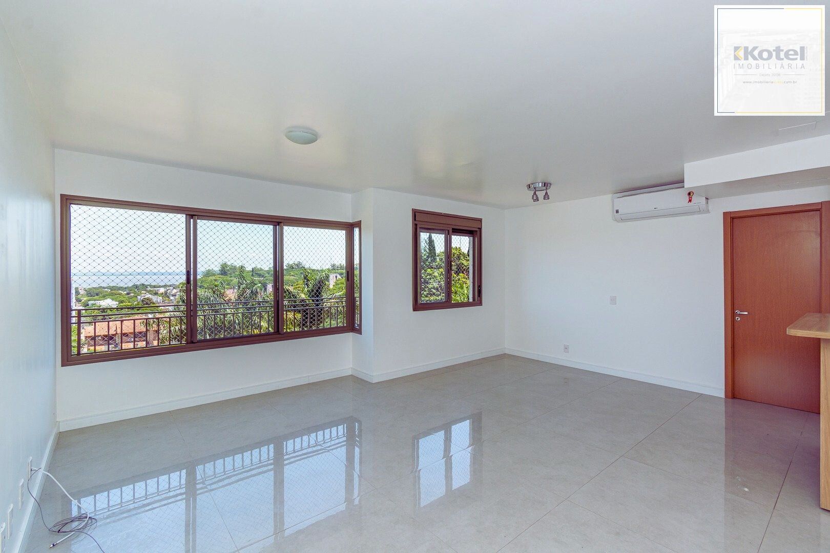 Apartamento 3 quartos à venda, 89m², Cavalhada - Porto Alegre — foto 2