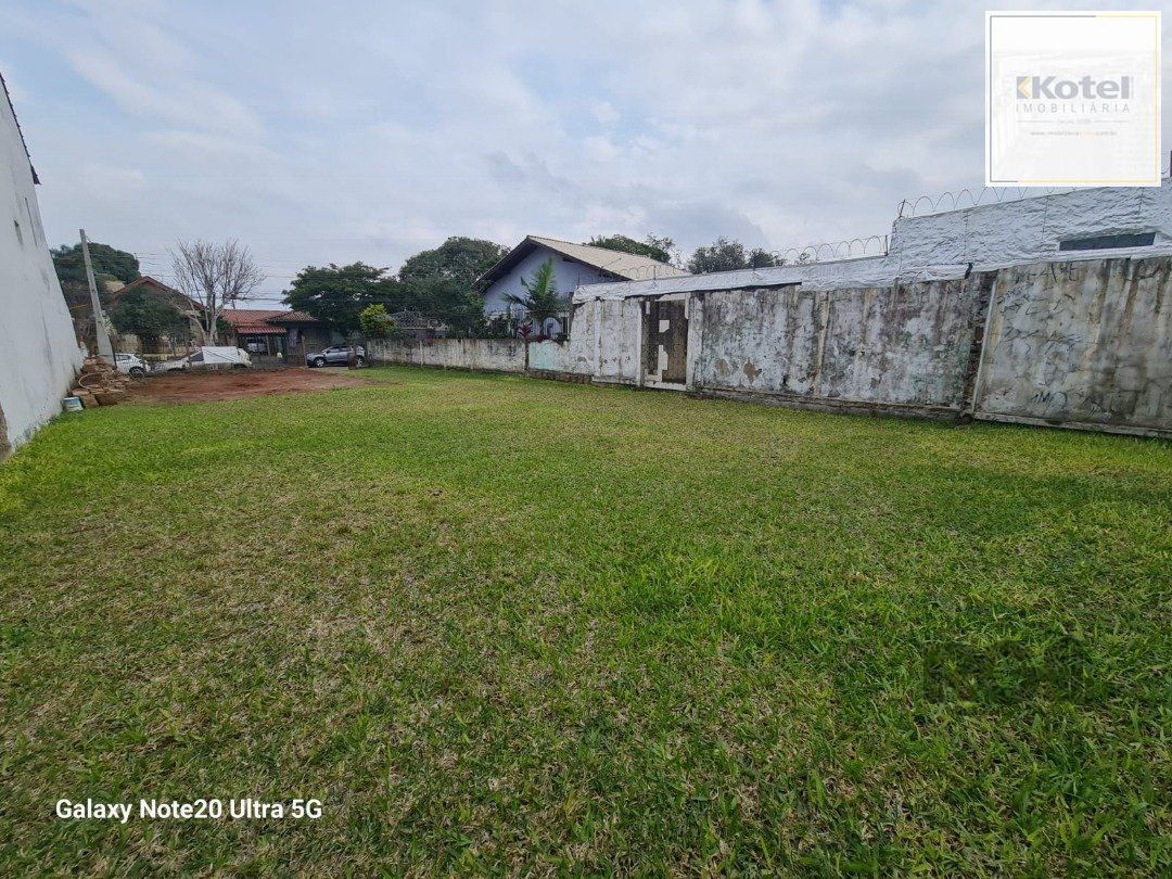 terreno plano com 330 m2 área total — foto 3