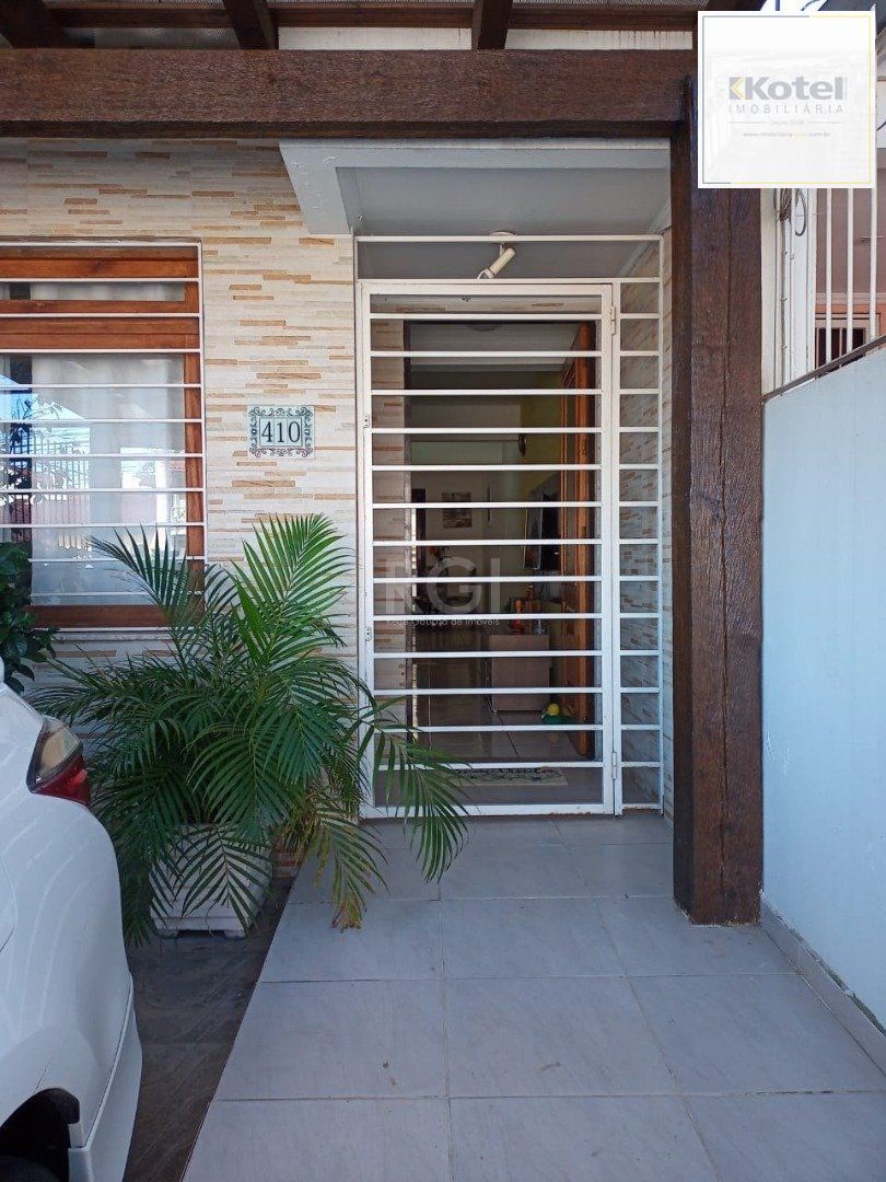 Casa para Venda - 131.92m², 2 dormitórios, sendo 2 suites, Guarujá — foto 2