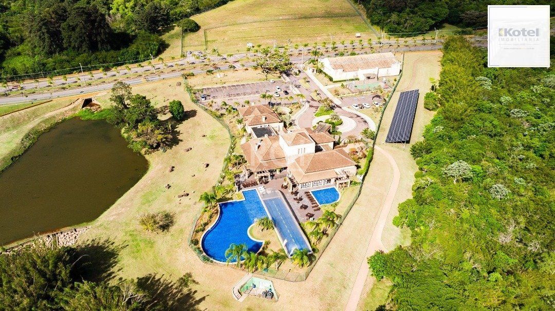 Excelente terreno no Alphaville condomínio Veneto.  Possui 489,27m2 de área privativa, . — foto 2