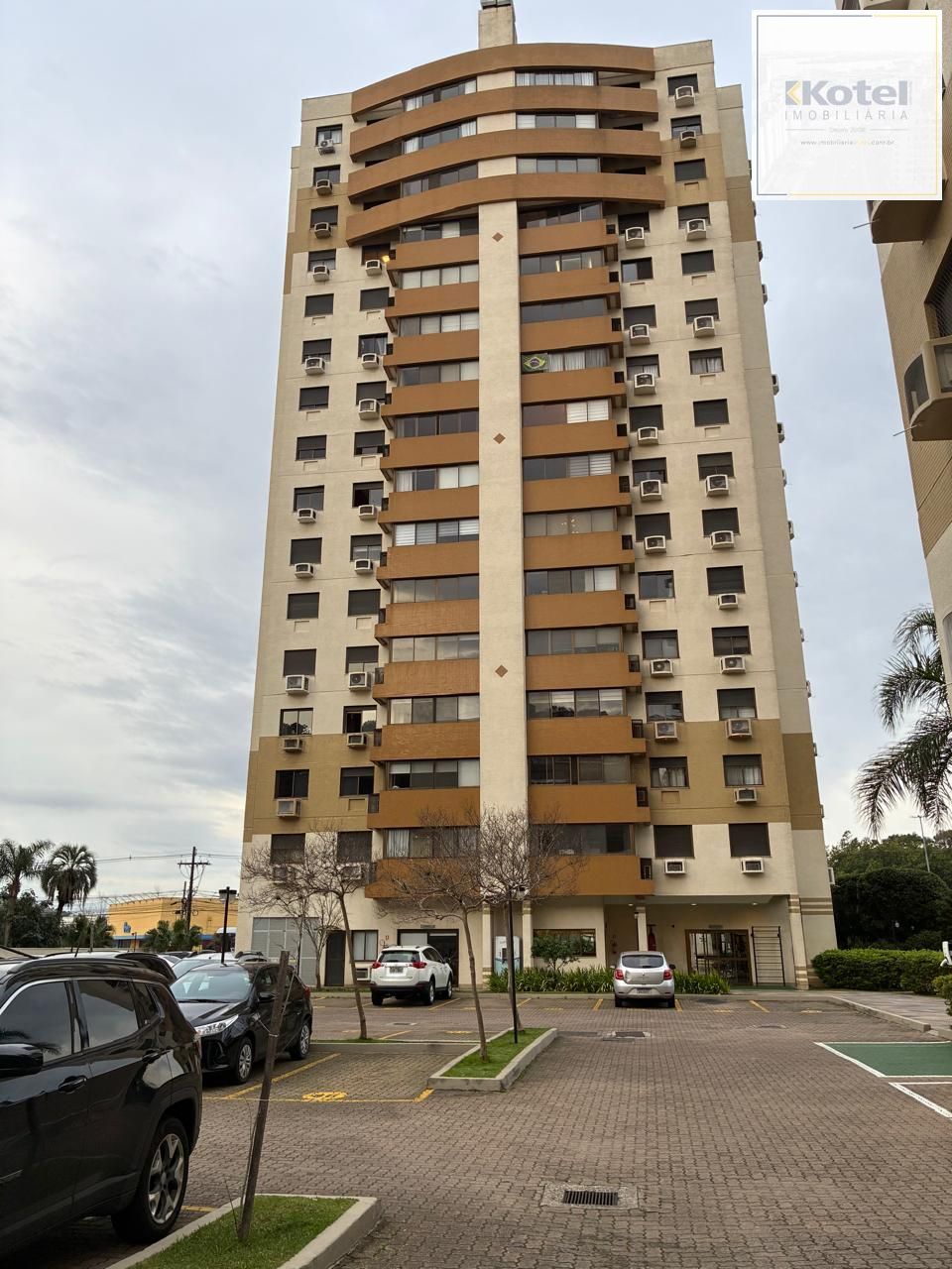 Apartamento 3 dorm, 90 m², no Cristal