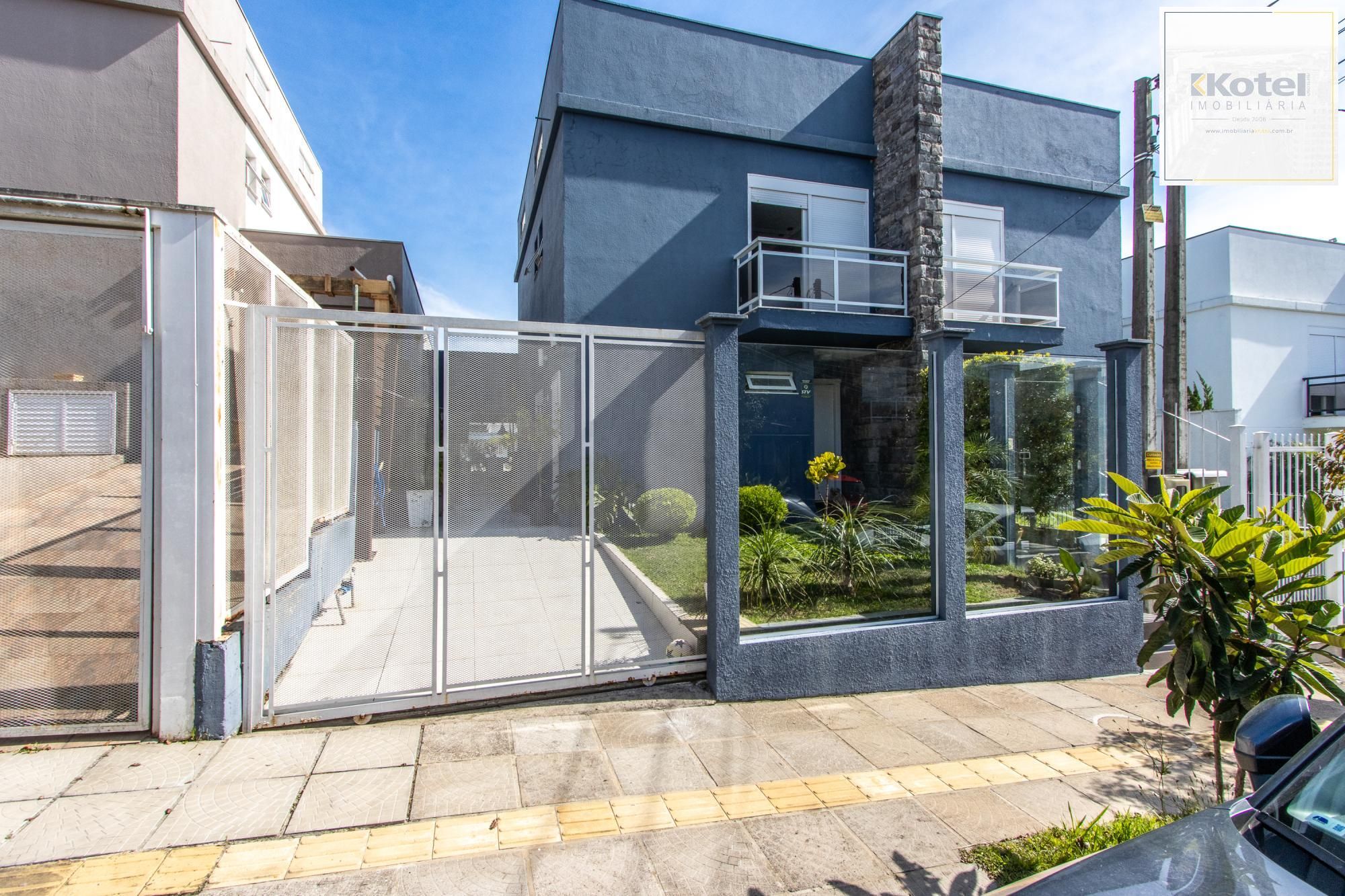 Casa à venda com piscina e espaço gourmet na Chacara das Nascentes, Porto Alegre