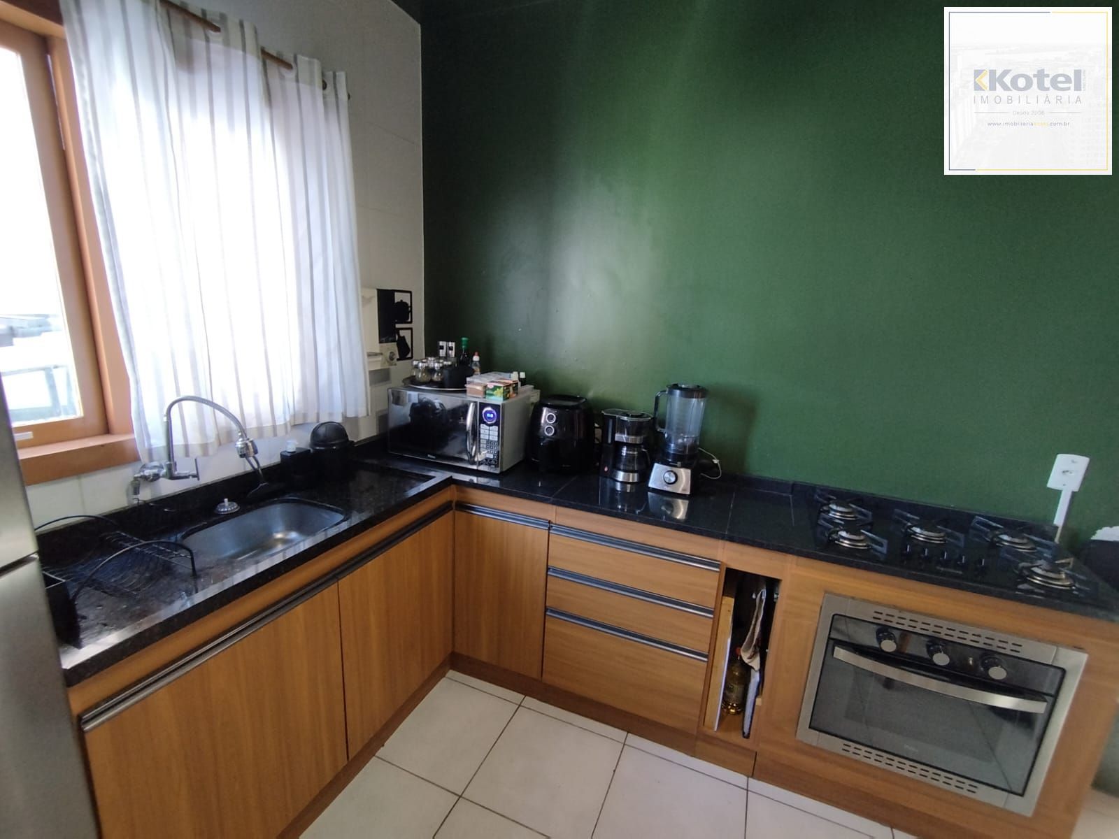 Casa de condomínio, 2 dormitórios, 1 vaga, bairro Ipanema. — foto 2