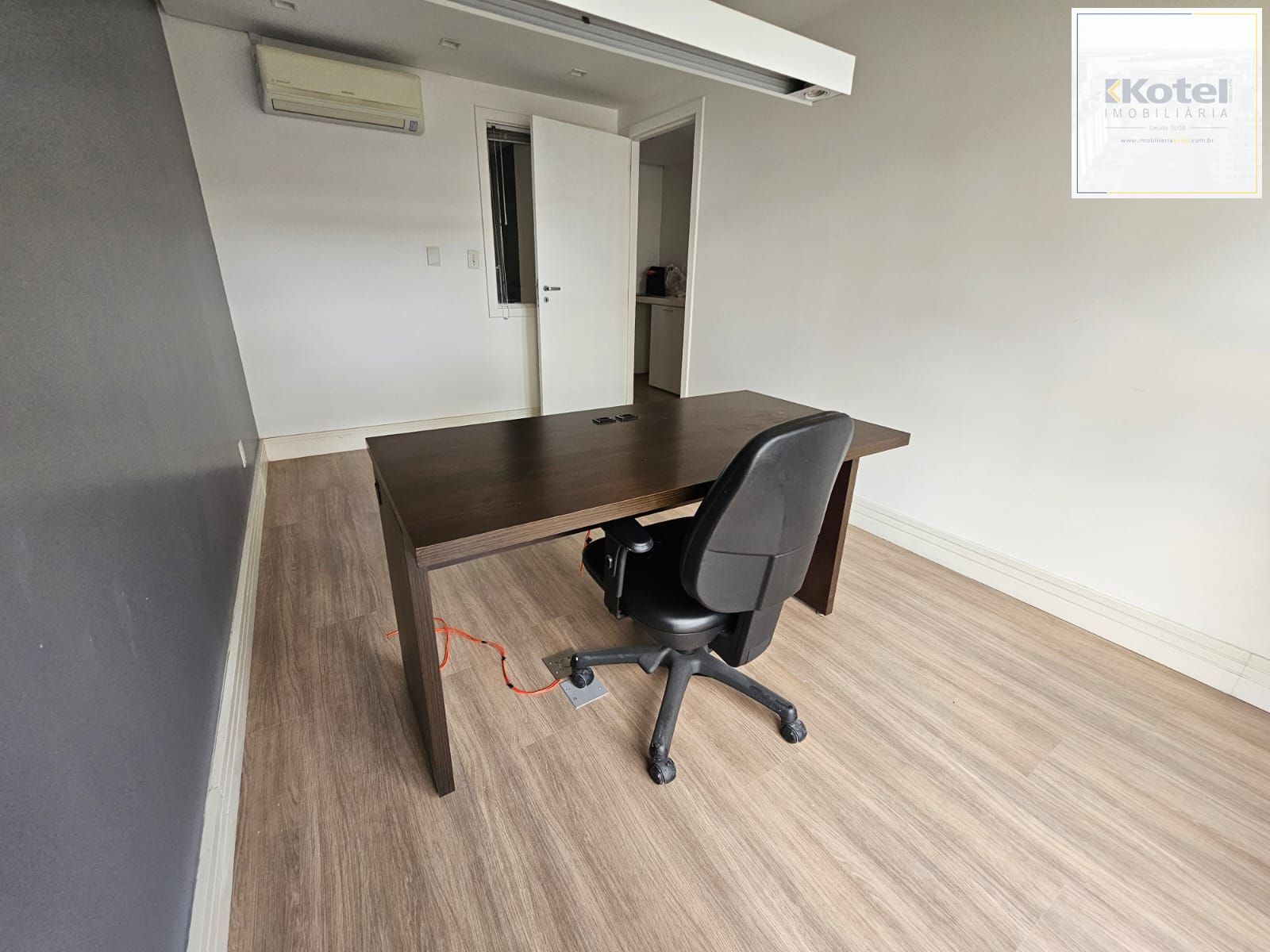 Sala Comercial 3 quartos à venda, 61m², Moinhos de Vento - Porto Alegre