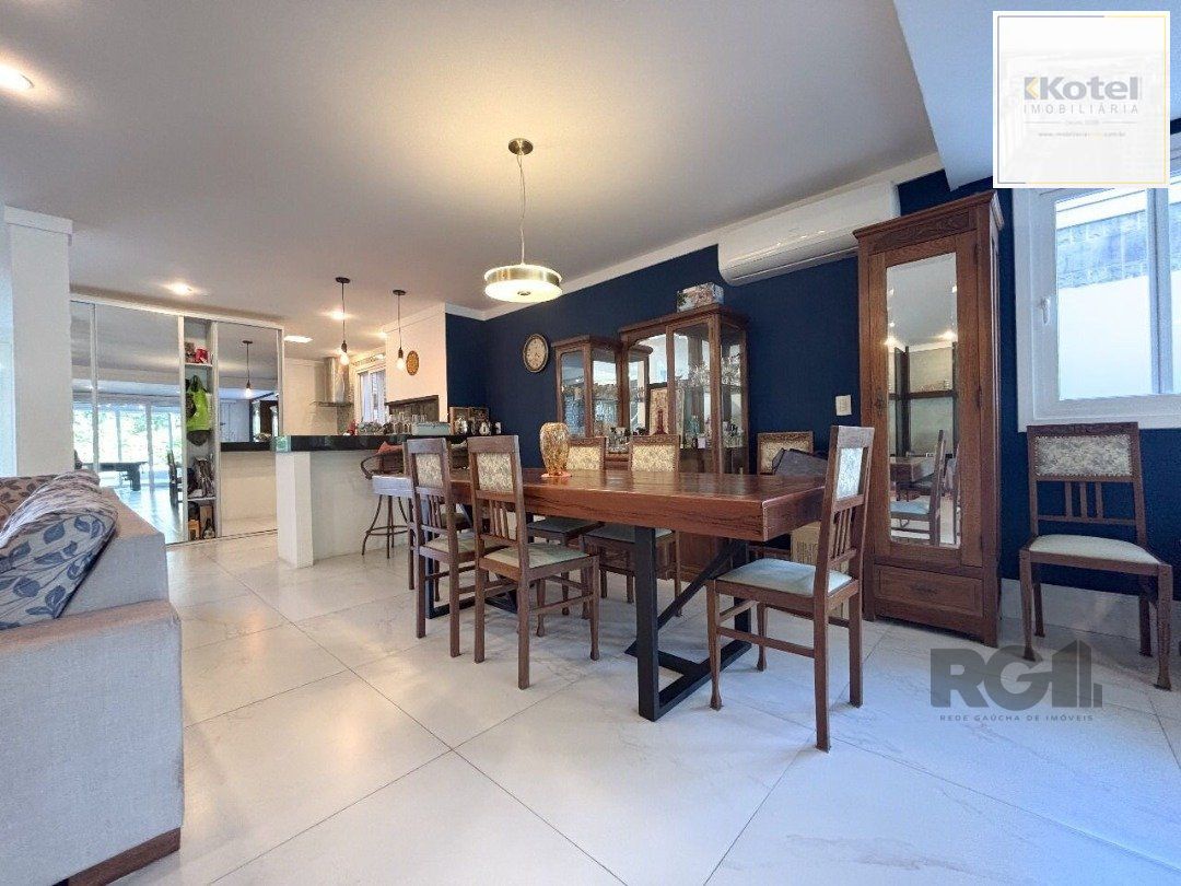 Casa em condomínio com pátio, piscina, 3 suítes e 2 vagas — foto 5