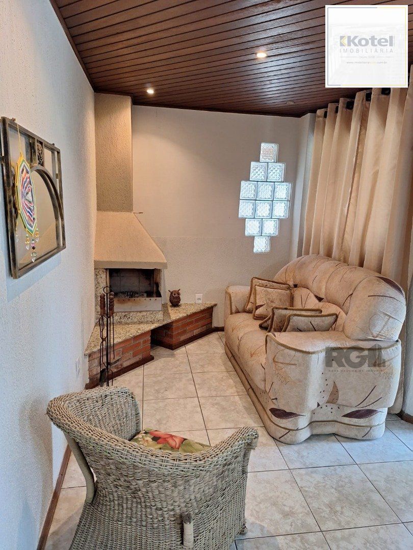 Casa 3 quartos à venda, 220m², Jardim Algarve - Alvorada