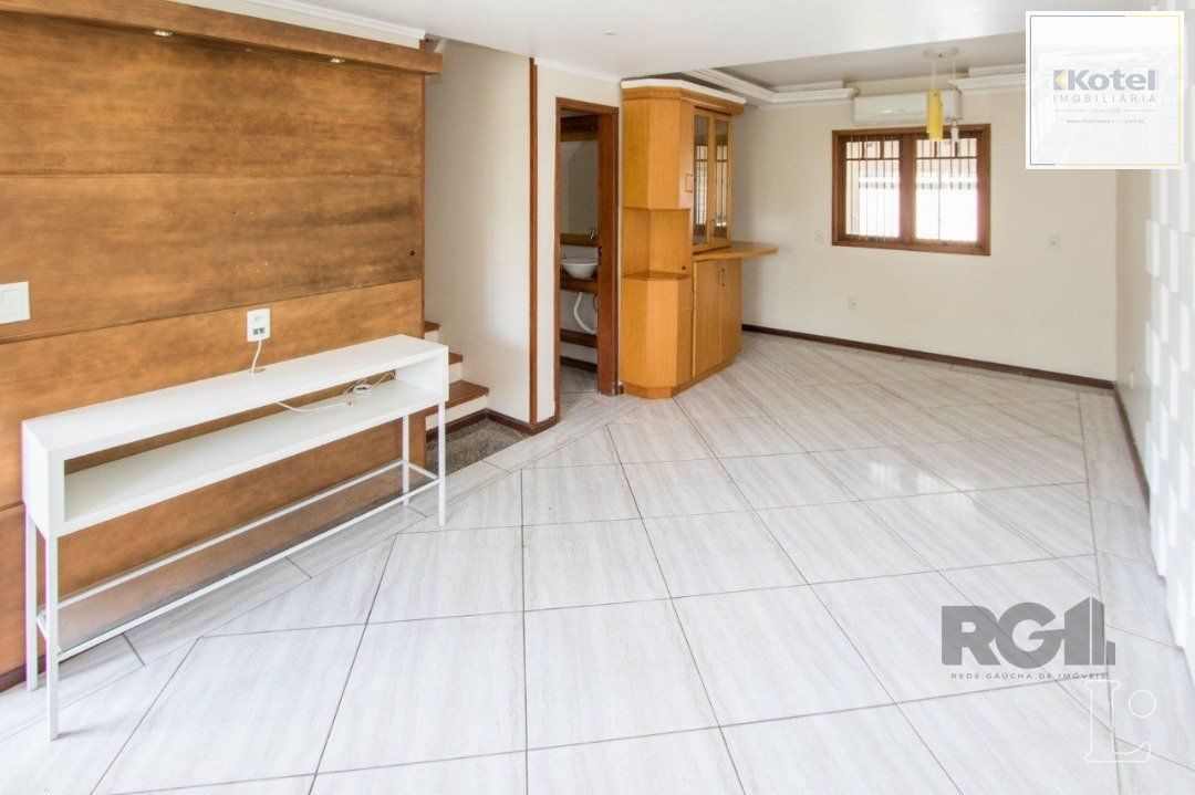 Casa 3 quartos à venda, 119m², Hípica - Porto Alegre