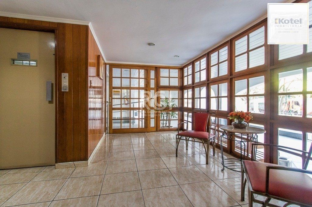 Apartamento para Venda - 64.5m², 2 dormitórios, 1 vaga - Cristal — foto 2