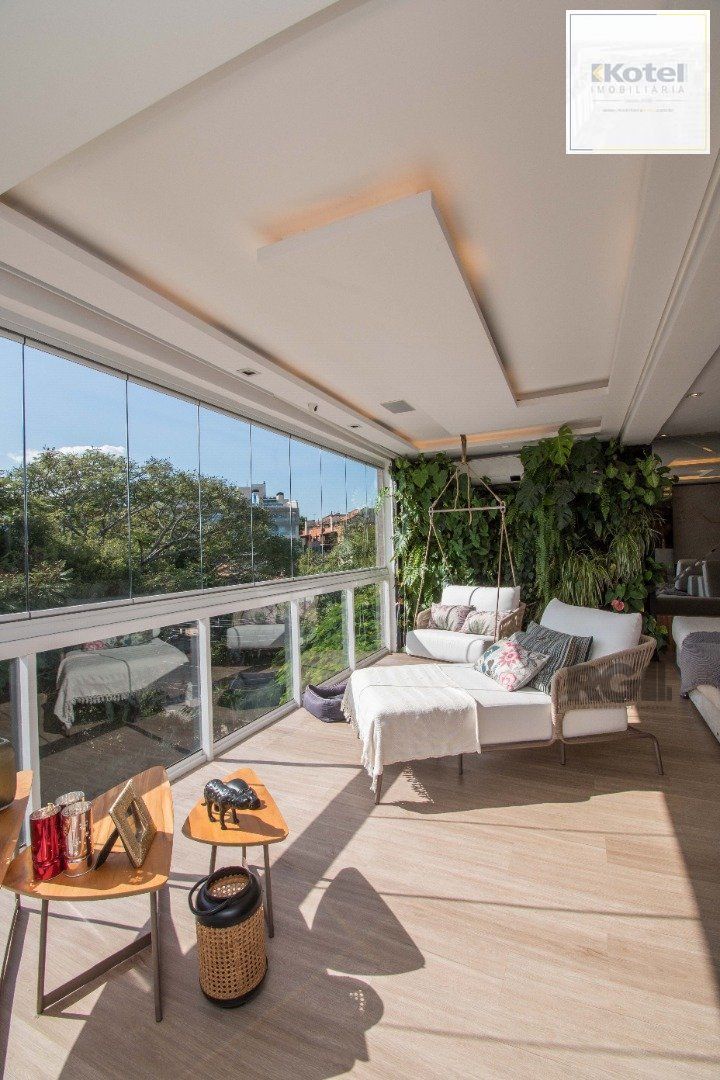 Cobertura de alto padrão, construtora Clave, vista perene para o Rio, 3 suítes, piscina, 3 vagas cobertas. — foto 2