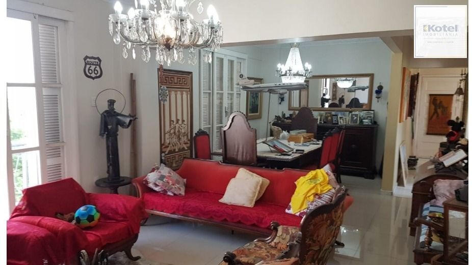 Apartamento com 4 quartos no centro de Porto Alegre