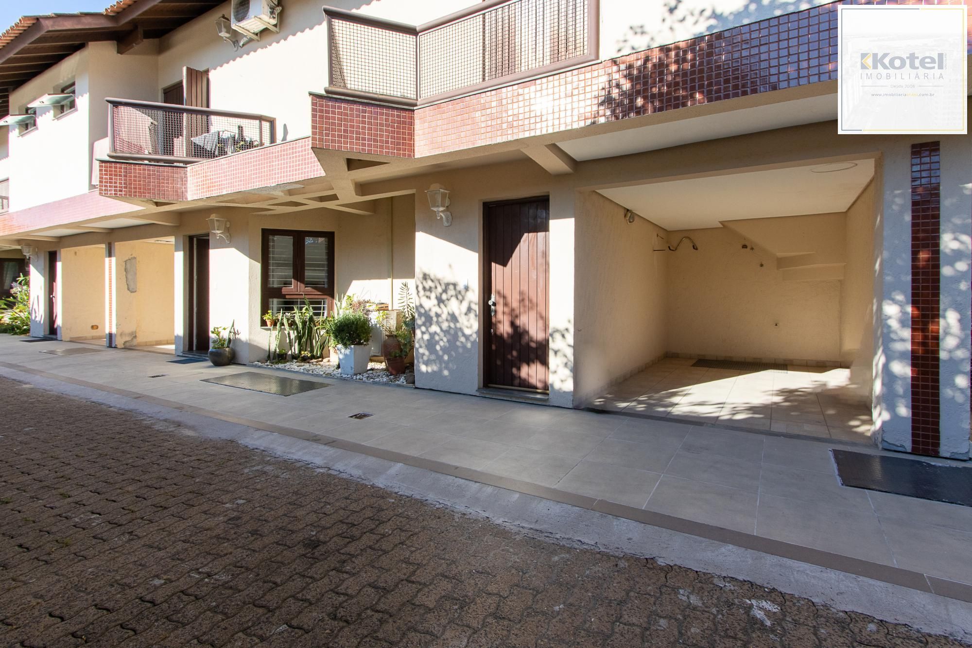 Casa em condomínio, com 3 dormitórios, — foto 2