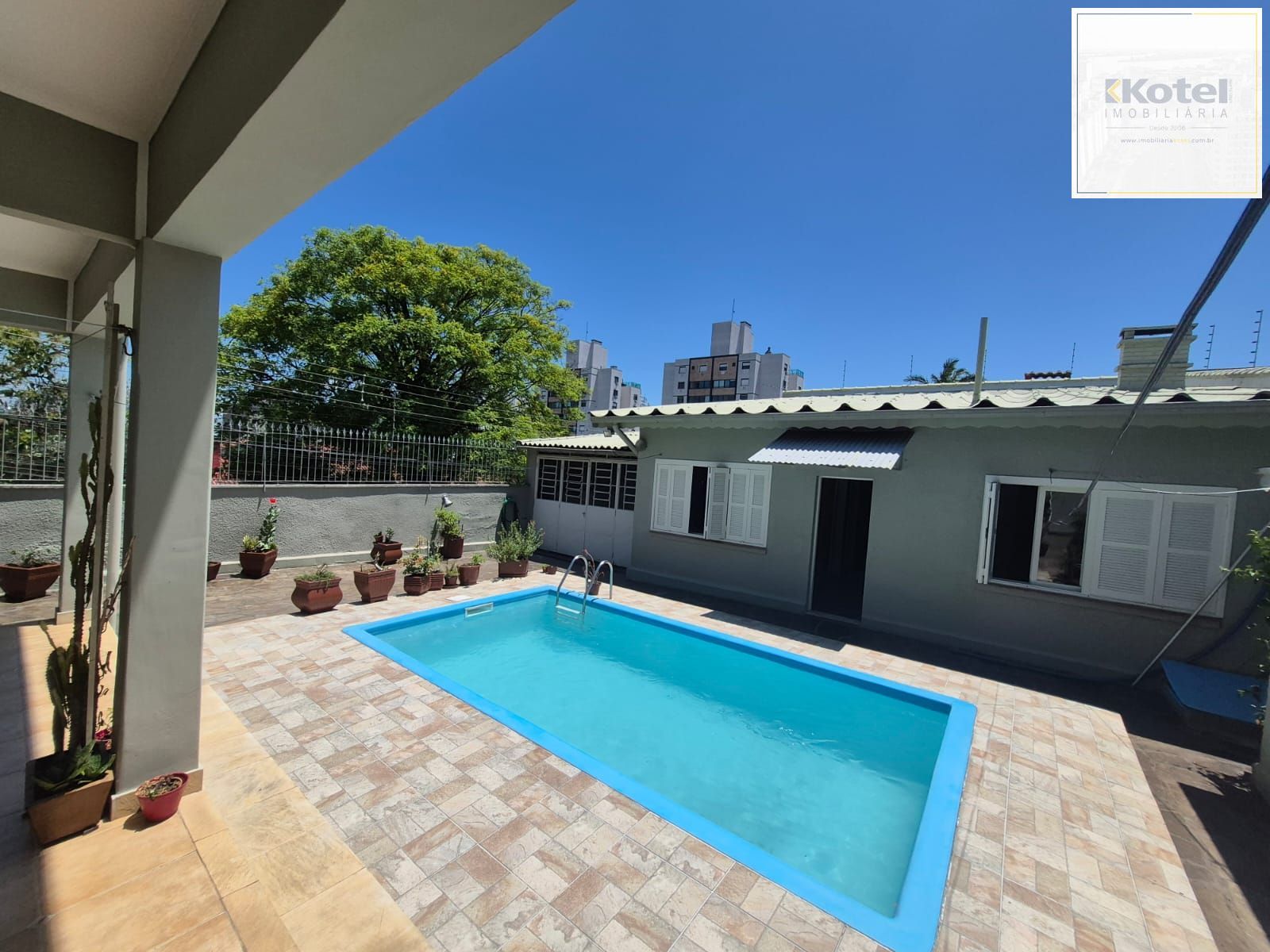 Casa 4 Dormitórios 1 suite 3 banheiros piscina e churasqueira — foto 5