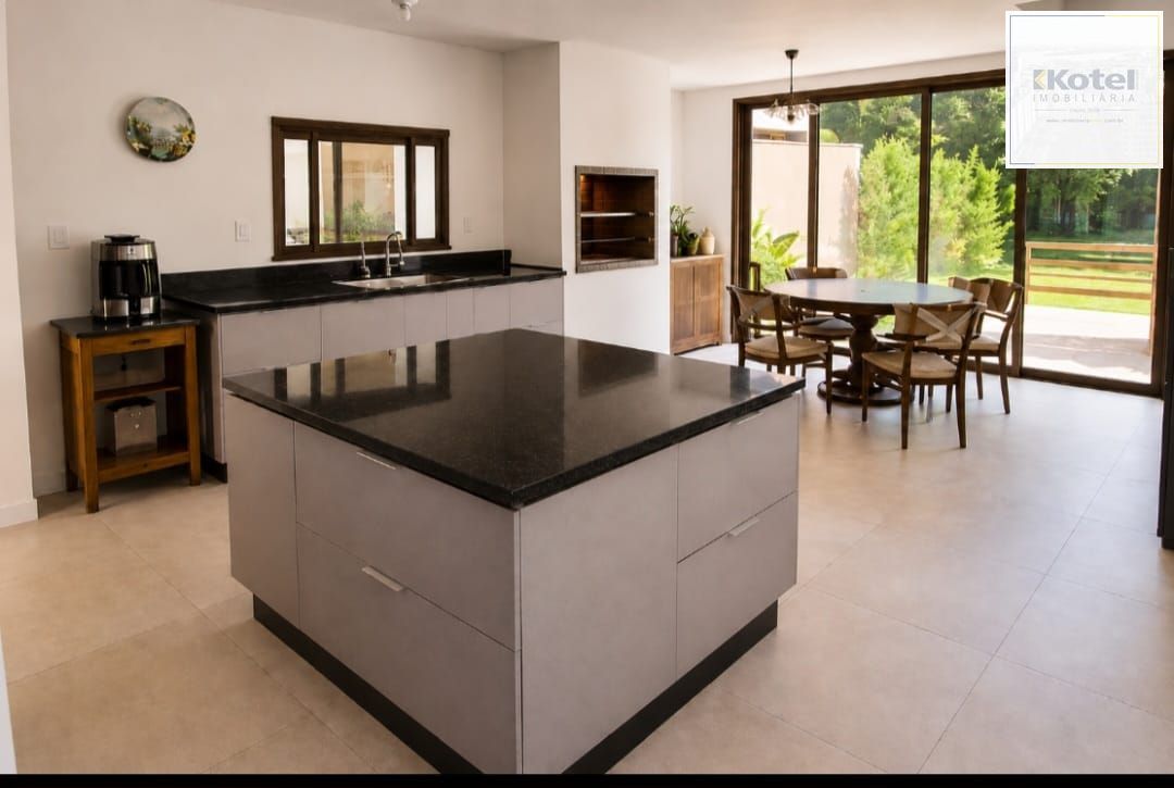 Casa de Condomínio, 3 suítes, à venda, 300 m², Terraville - Porto Alegre — foto 2