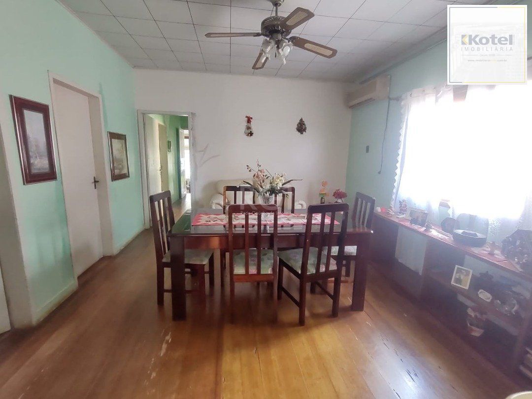 Casa para Venda - 265.1m², 3 dormitórios, 4 vagas - Guarujá — foto 4