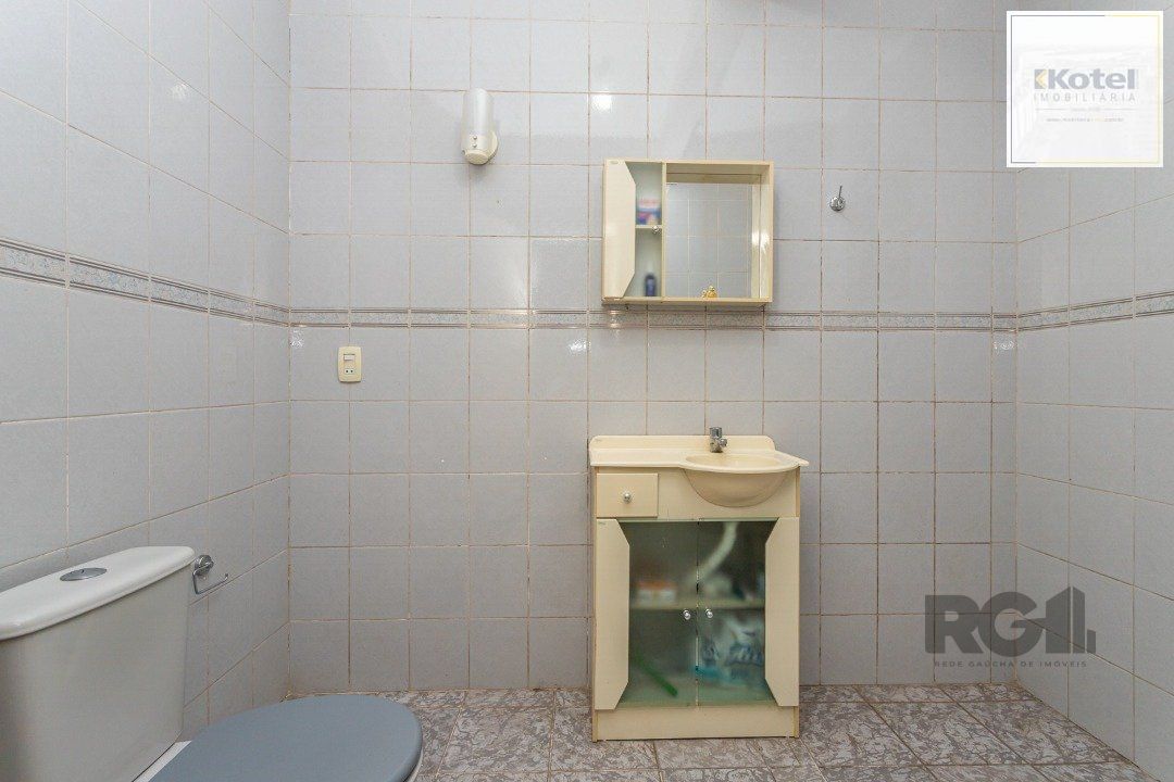 Casa com 3 Quartos à Venda, 293 m² por R$ 650.000 — foto 5