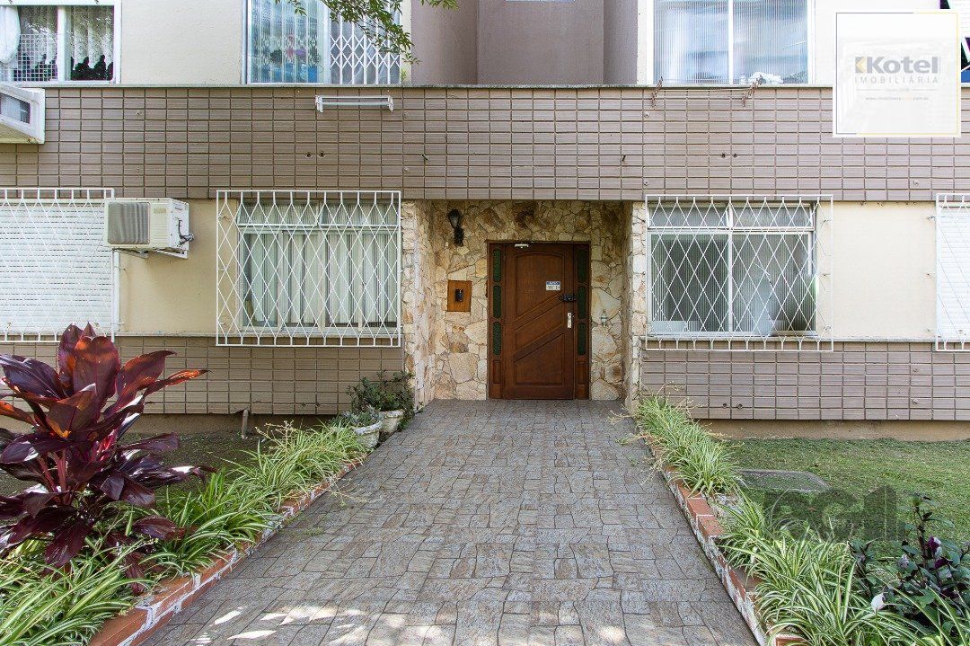 Excelente apartamento no bairro Cristal com 1 dormitório, living, banheiro e cozinha. — foto 2
