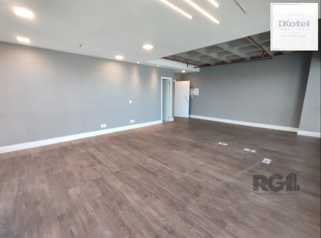 Sala comercial no TREND OFFICES com 53m²