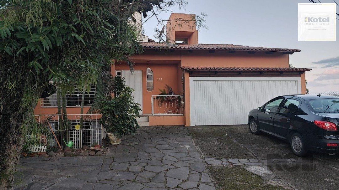Casa 4 quartos à venda, 252m², Vila Assunção - Porto Alegre
