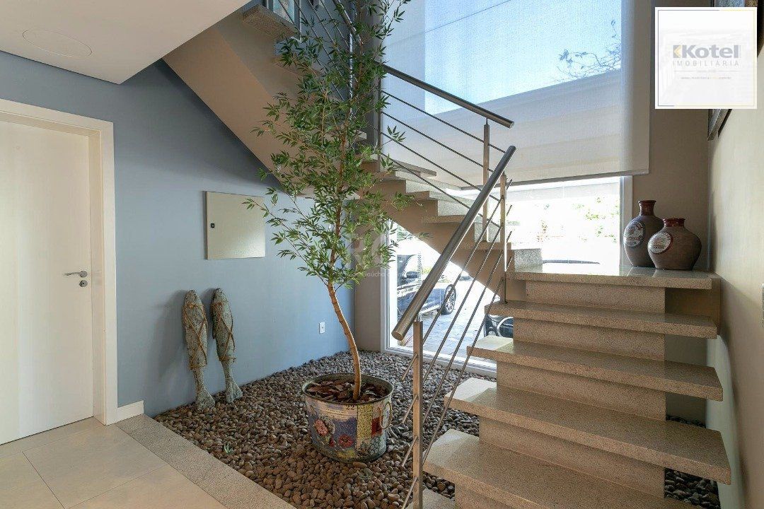 Casa Condominio para Venda - 588.62m², 4 dormitórios, sendo 4 suites, 5 vagas - Pedra Redonda — foto 5