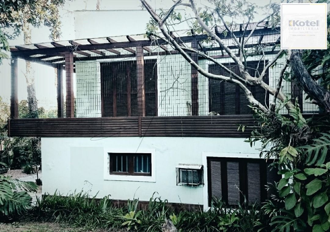 Casa para Venda - 200m², 4 dormitórios, sendo 1 suites, 4 vagas - Ipanema — foto 2