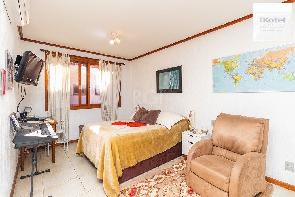 Casa Condominio para Venda - 239.9m², 3 dormitórios, Santa Tereza