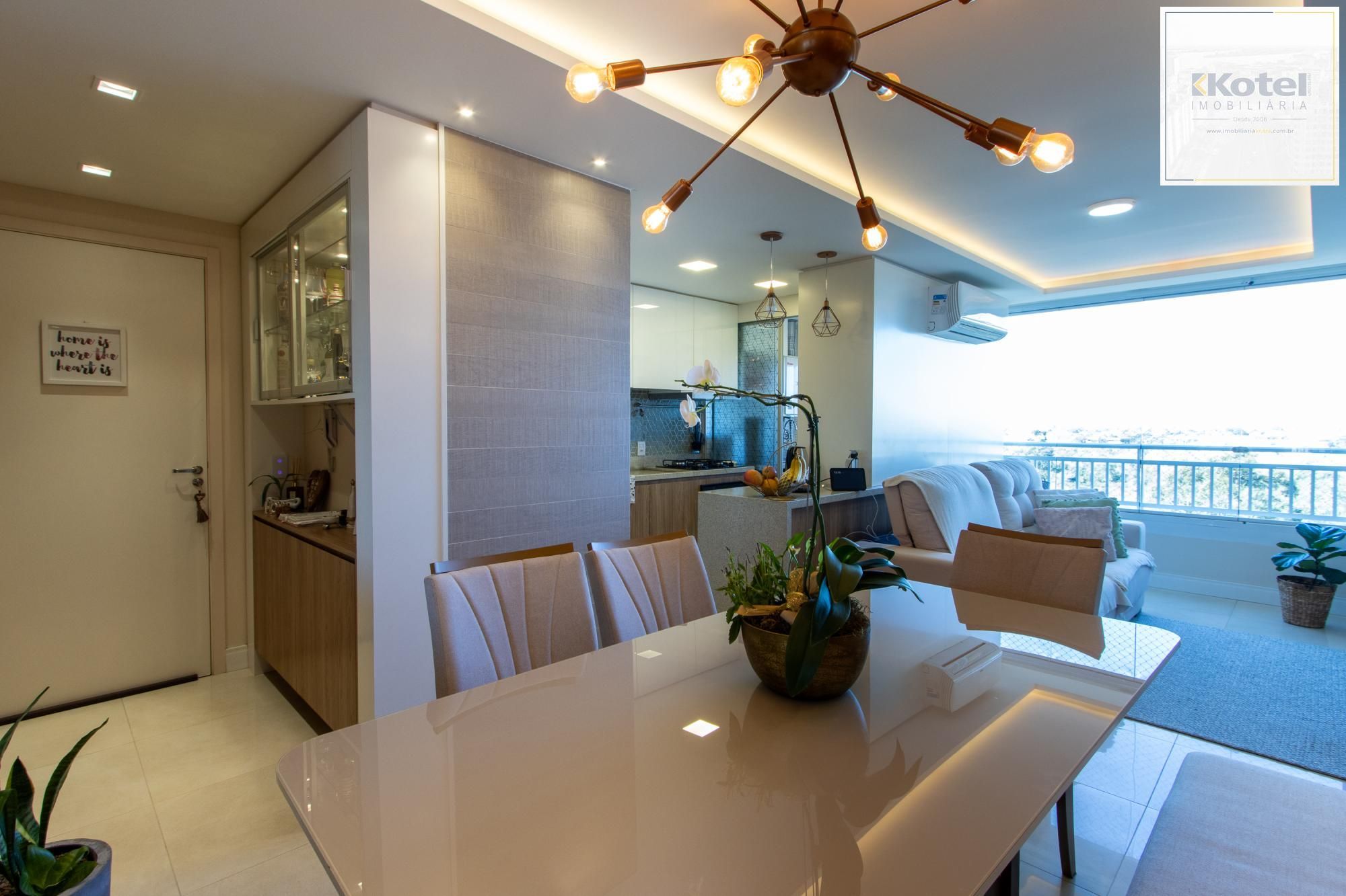 Apartamento com 2 quartos, 1 suíte