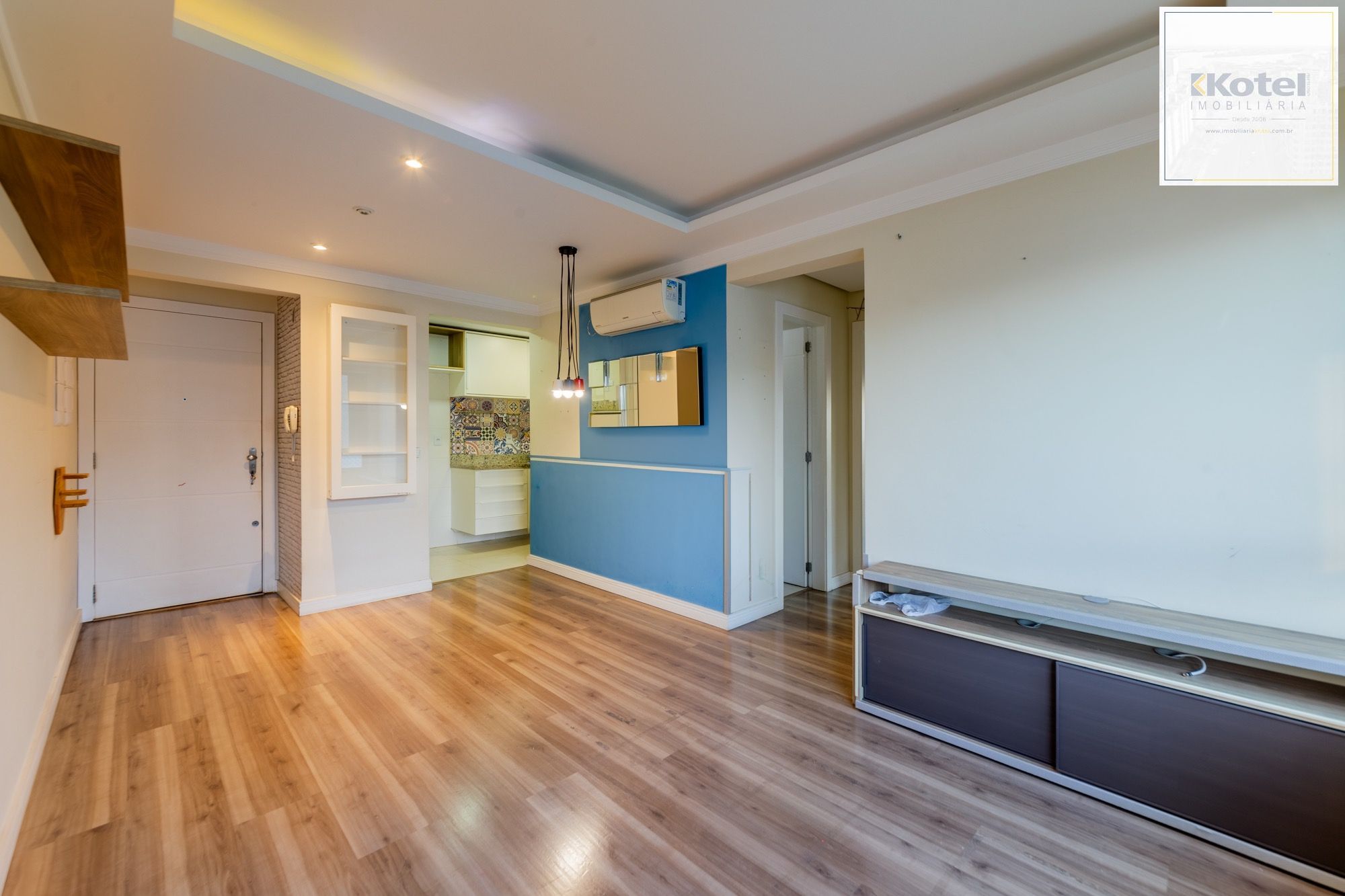Apartamento com 2 suites, lavabo e 2 vagas de garagem no Bairro Rio Branco