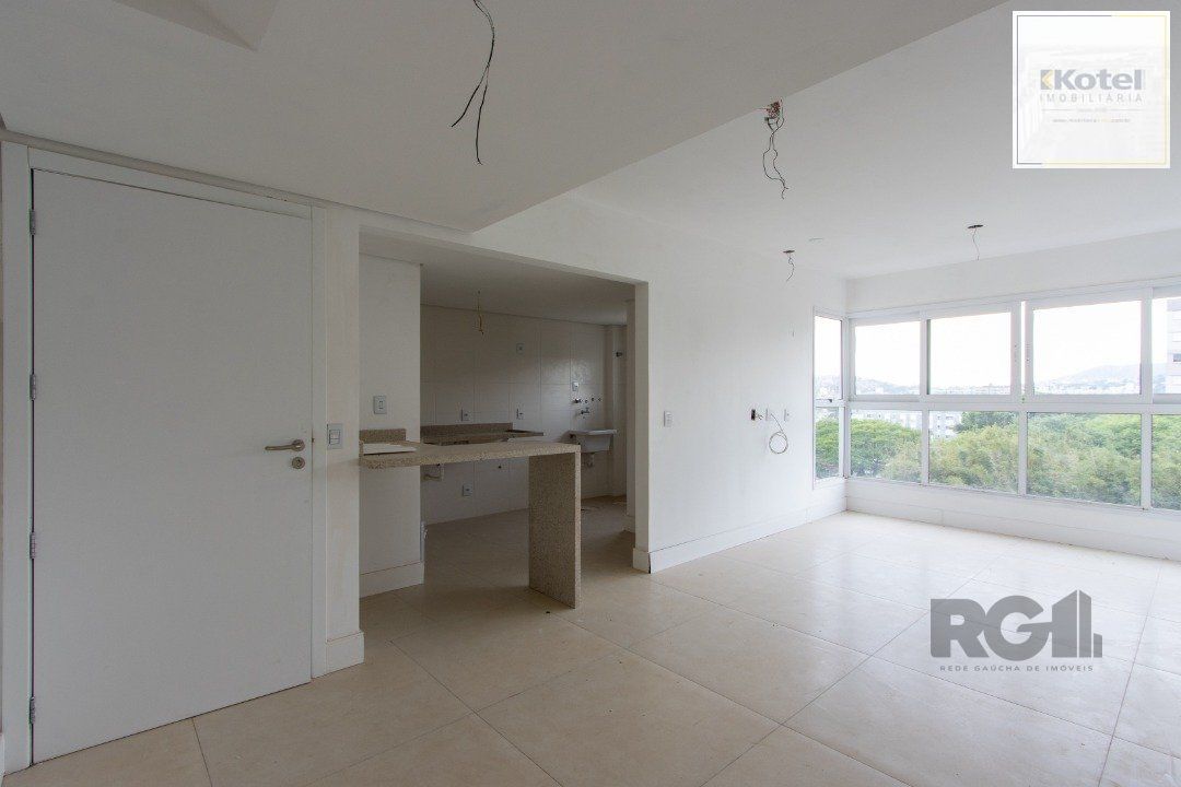 Apartamento para Venda - 71m², 2 dormitórios, sendo 1 suites, 2 vagas - Camaquã — foto 3