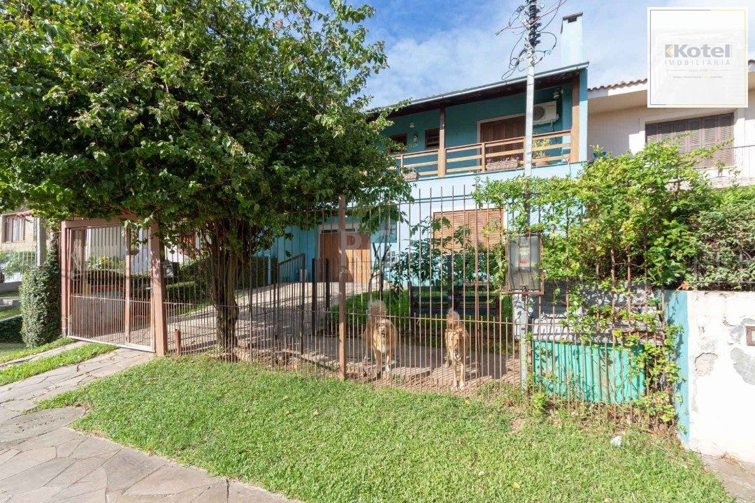 Casa para Venda - 246m², 3 dormitórios, sendo 1 suites, 3 vagas - Imperial Parque — foto 4