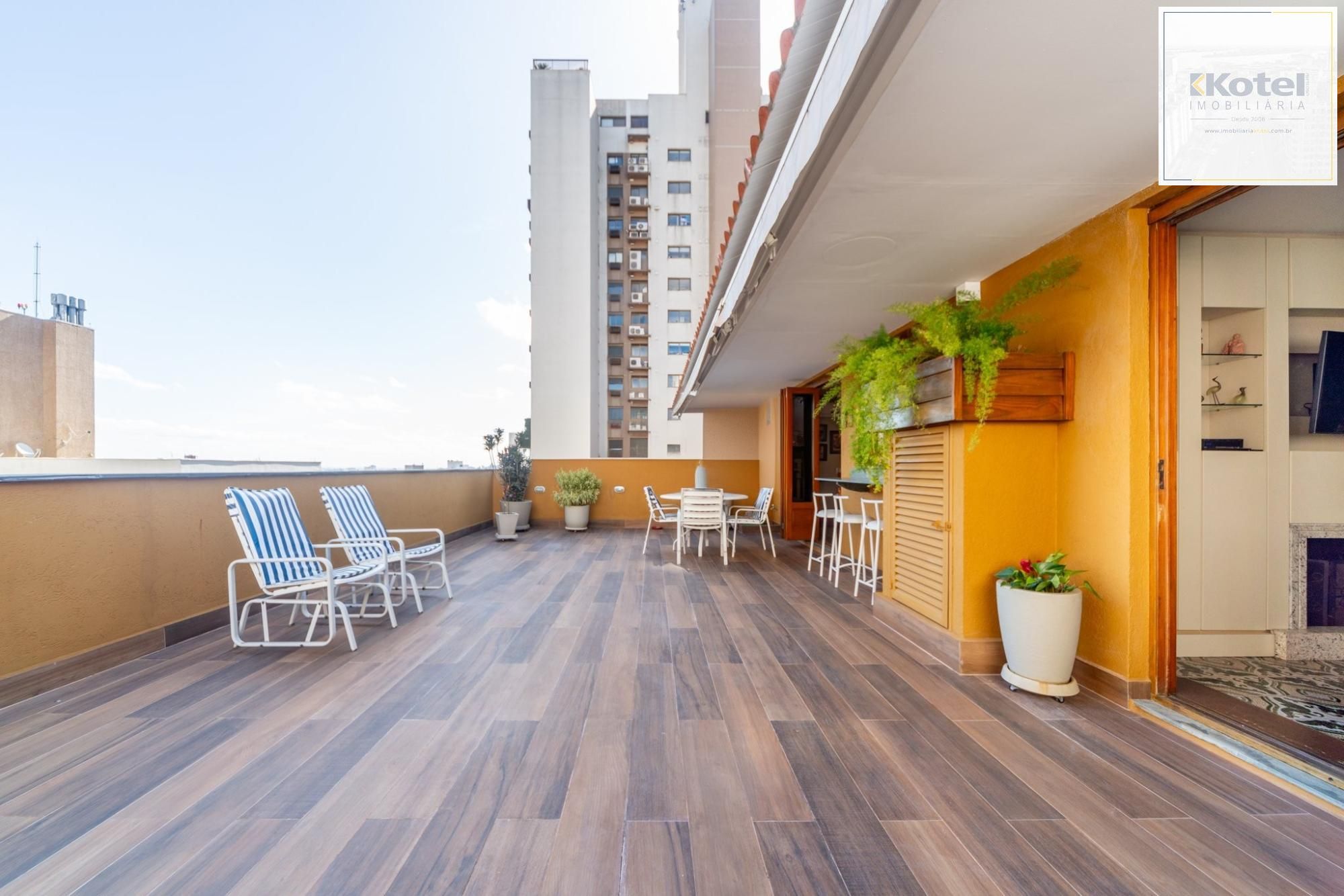 Cobertura com 206m², 3 dorm, Petrópolis e 2 vagas — foto 3