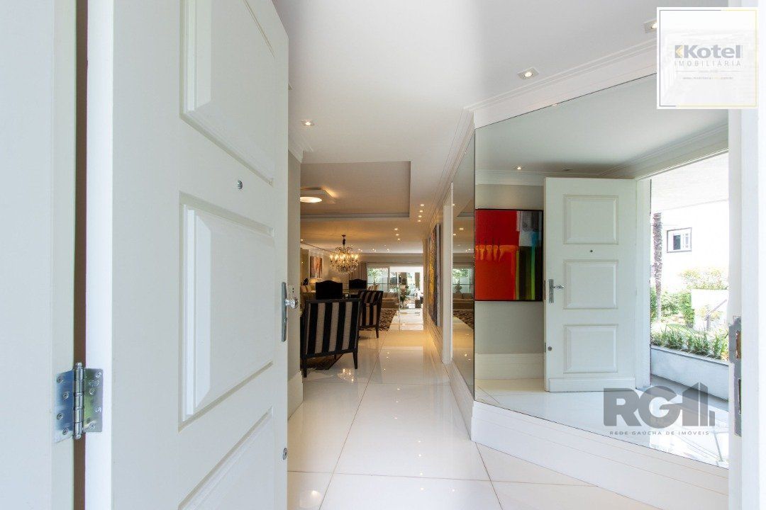 Casa em condominio, mobiliada com 741m² privativos , com 3 suítes- master — foto 4