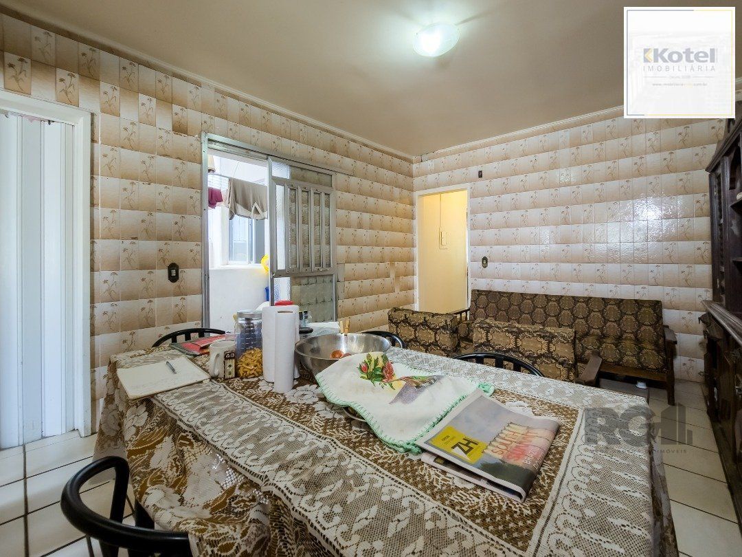 Casa para Venda - 210m², 3 dormitórios, sendo 1 suites, 2 vagas - Tristeza — foto 4