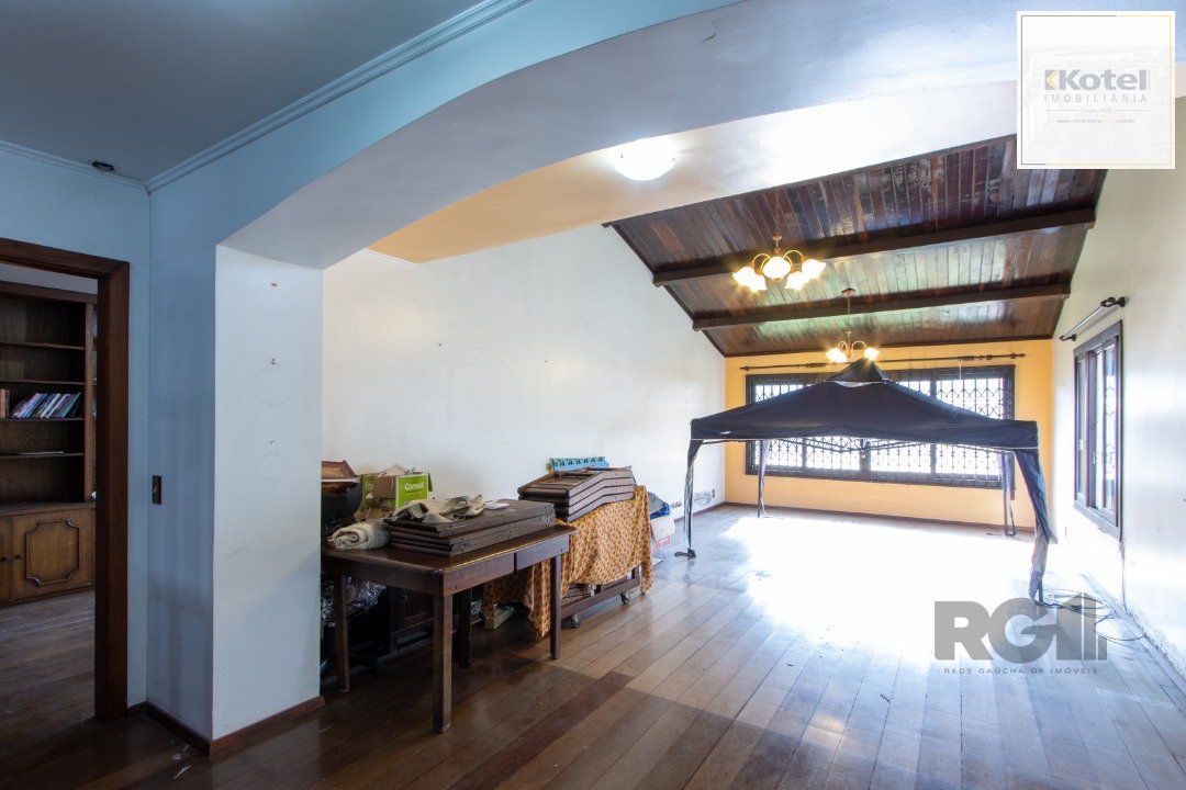 Casa para Venda - 72.6m², 4 dormitórios, sendo 1 suites, 6 vagas - Camaquã — foto 5