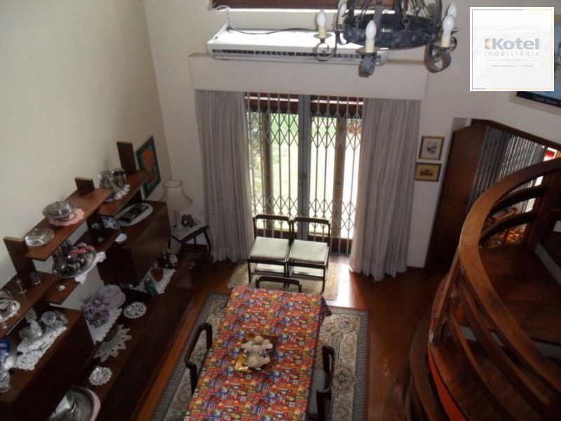 Casa para Venda - 290m², 3 dormitórios, sendo 1 suites, 3 vagas - Nonoai — foto 5