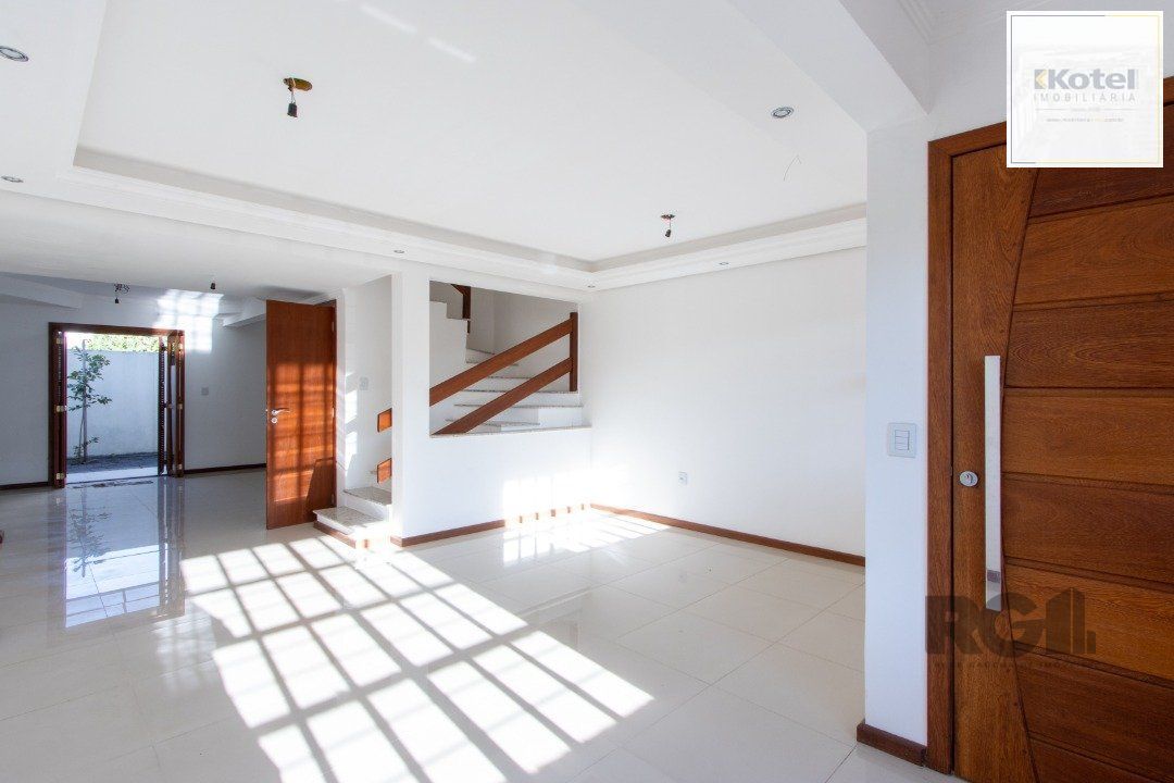 Casa para Venda - 120m², 3 dormitórios, sendo 1 suites, 1 vaga - Guarujá — foto 5