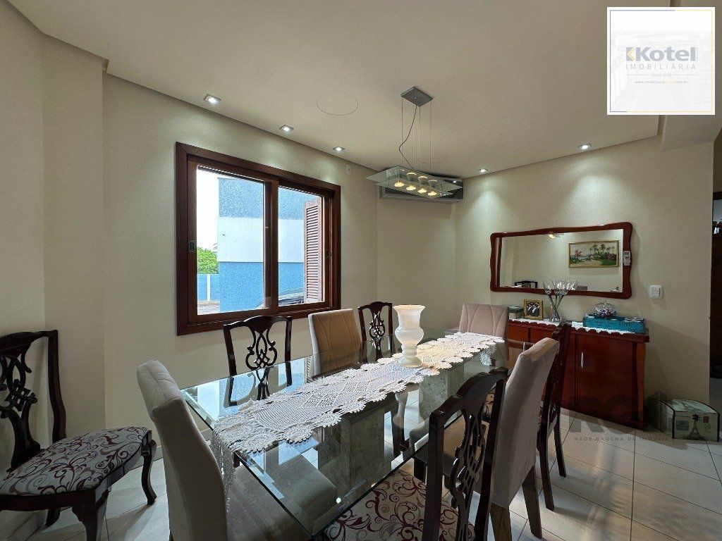 Casa Condominio para Venda - 122.43m², 3 dormitórios, sendo 1 suites, 2 vagas - Cristal — foto 2