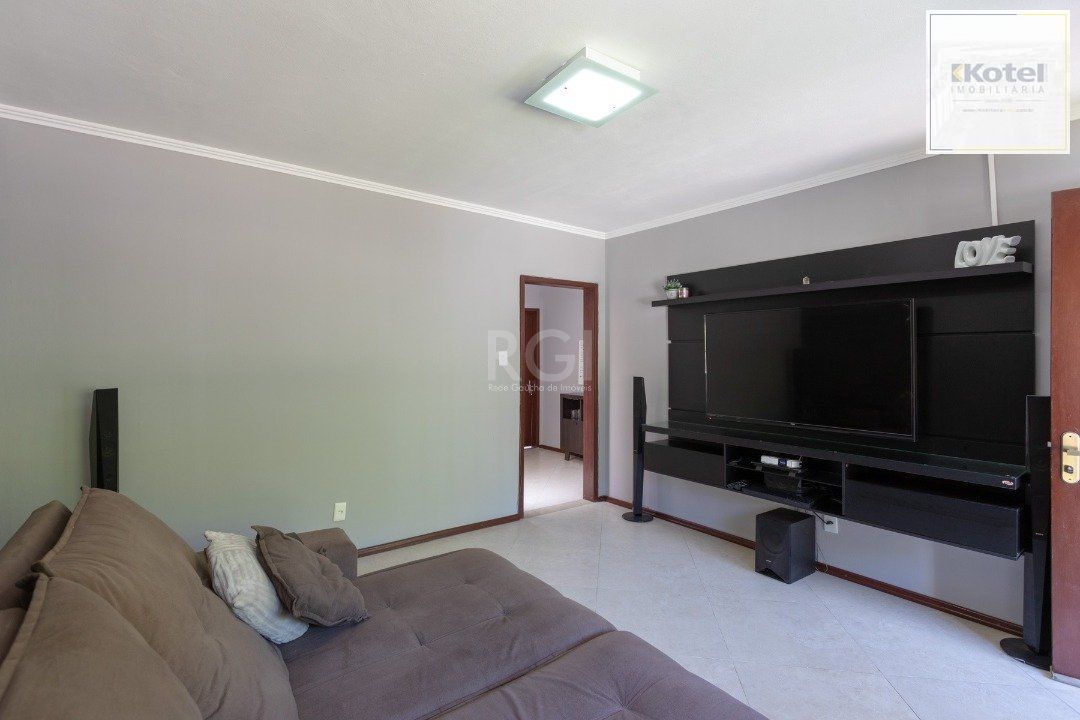 Casa para Venda - 176m², 4 dormitórios, sendo 1 suíte, 3 vagas - Espirito Santo — foto 4