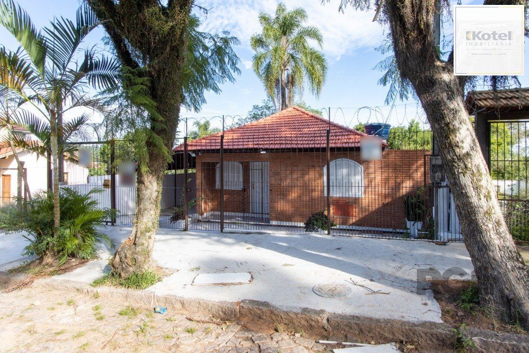 Casa para Venda - 200m², 3 dormitórios, 2 vagas - Cavalhada — foto 2