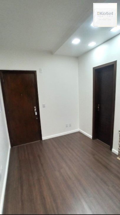 Sala Comercial  com 20,70m²  no Shopping Cavalhada