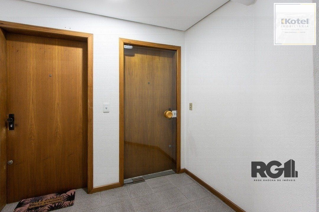 Sala Comercial à venda, 33m², Menino Deus - Porto Alegre — foto 4