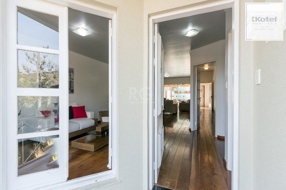Casa Condominio para Venda - 297.63m², 4 dormitórios, sendo 1 suites, 2 vagas - Espirito Santo