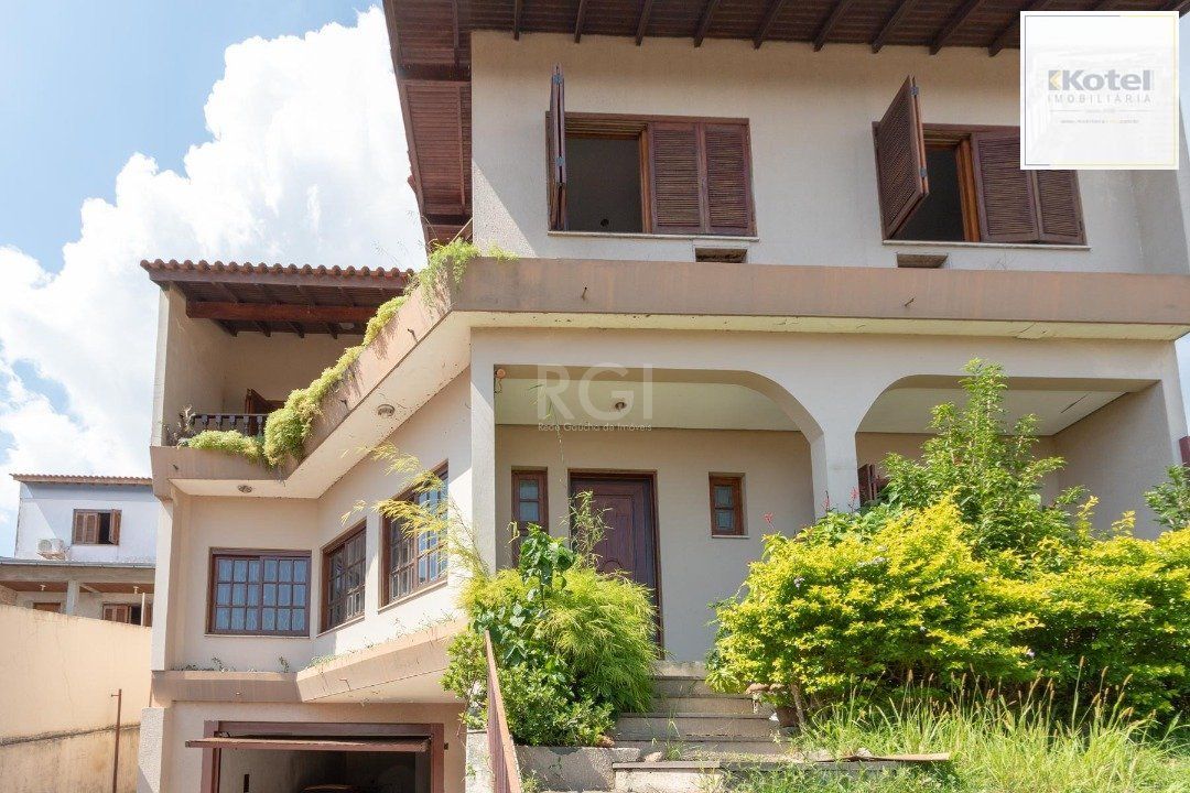 Casa para Venda - 460m², 4 dormitórios, sendo 1 suites, 4 vagas - Cristal — foto 2