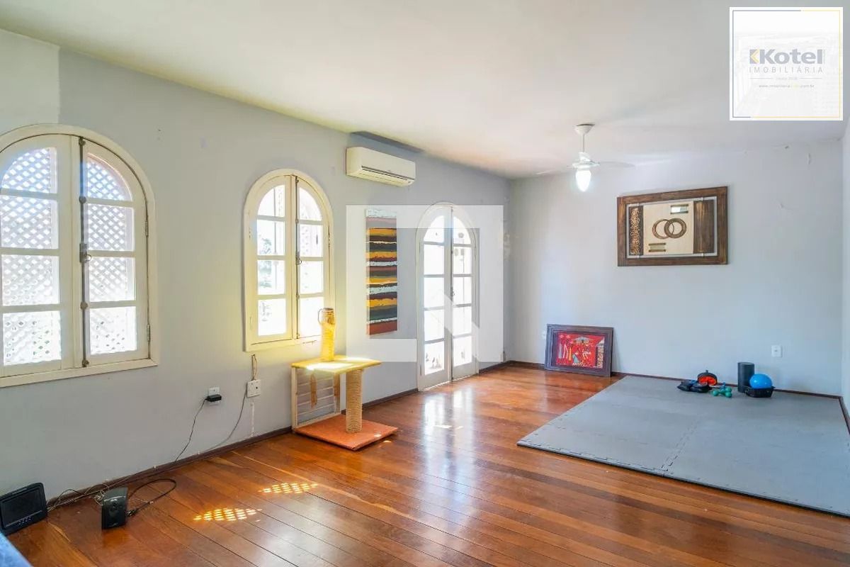 Casa á venda com 3 dormitórios no bairro Ipanema em Porto Alegre — foto 3