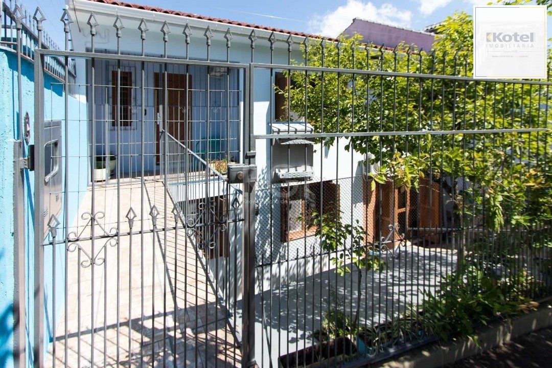 Casa para Venda - 211m², 3 dormitórios, 3 vagas - Vila Nova
