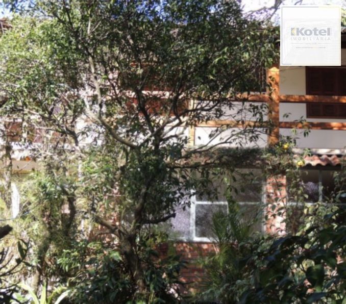 Sobrado para Venda - 800m², 3 dormitórios, Belém Novo