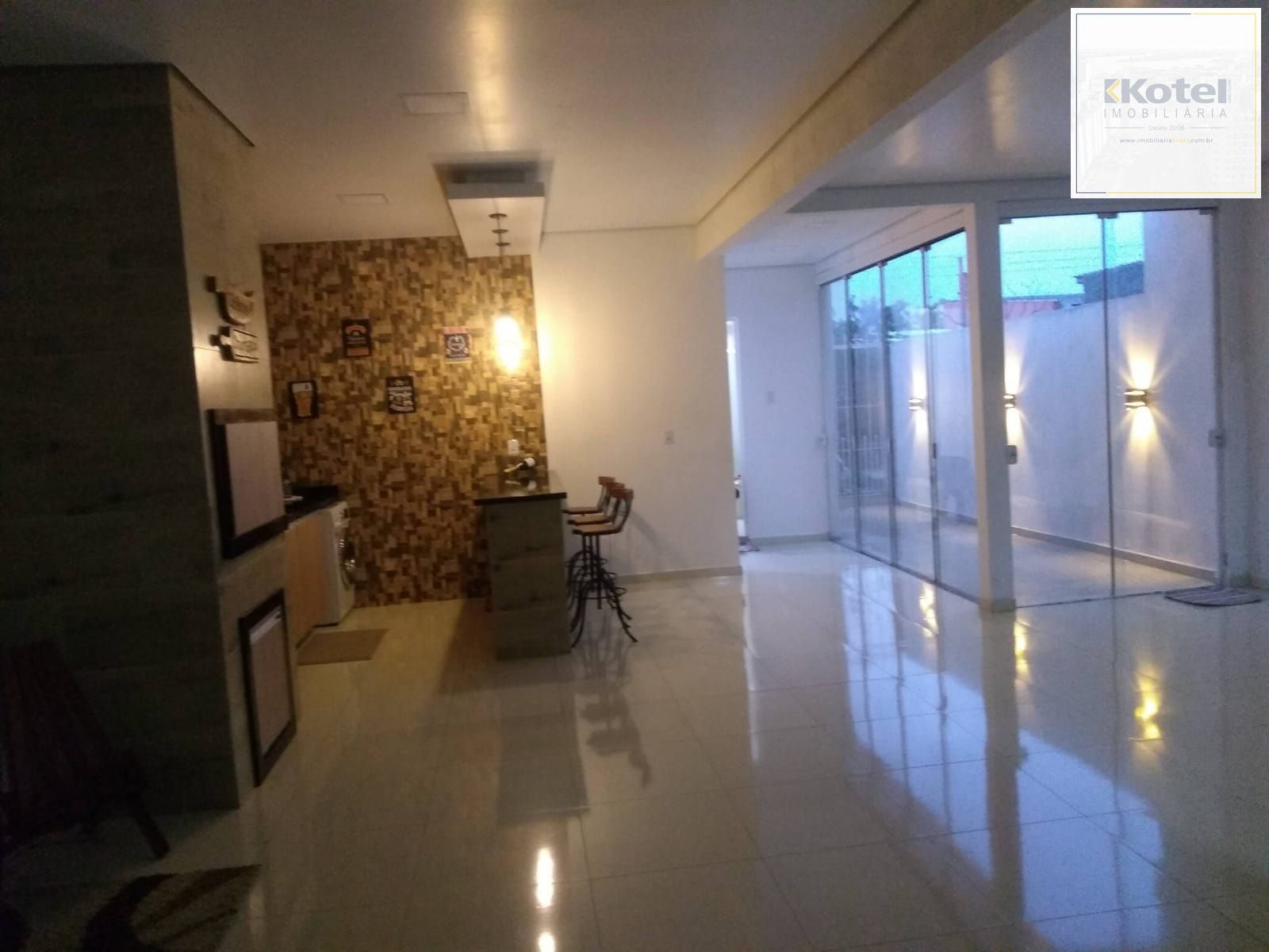 Sobrado todo reformado, 114 m², bairro Centro Novo, Eldorado do Sul